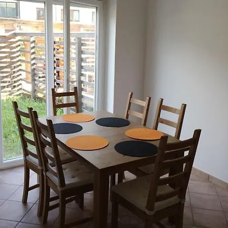 Garni 7 Holiday home